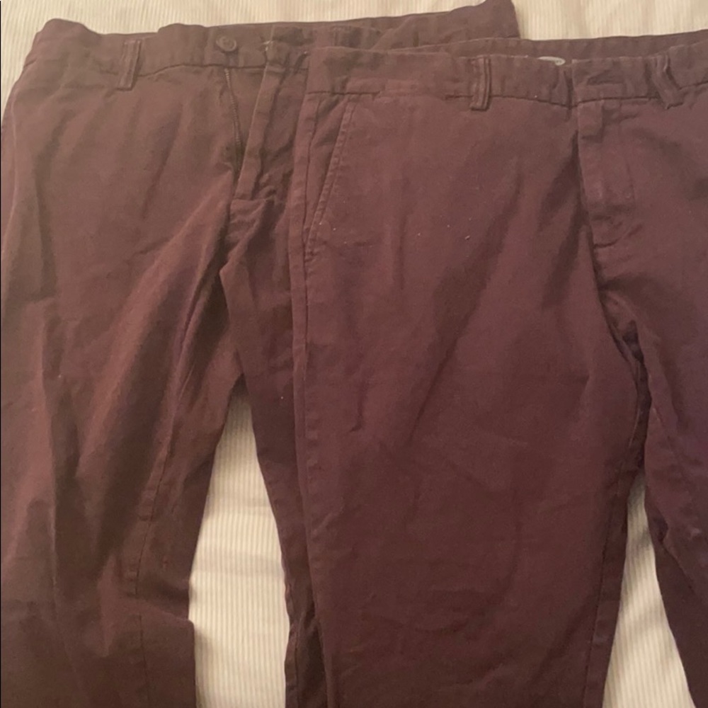 Old navy 32x30 maroon pants